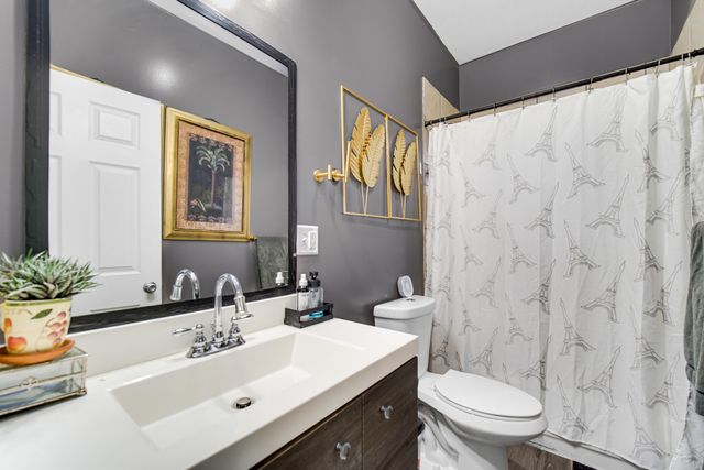 704 Willow Court, Hammond, IN 46320