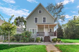 704 Willow Court, Hammond, IN 46320