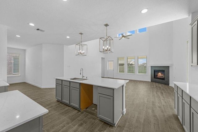 505 Fire Mountain Drive, Waller, TX 77484