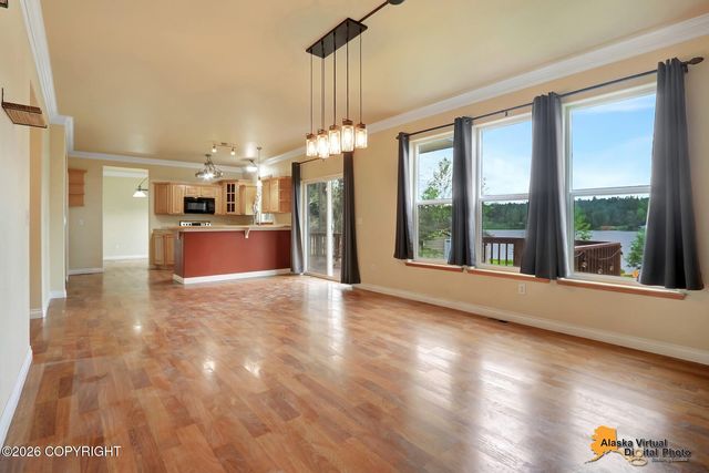 22412 Hilltop Circle, Chugiak, AK 99567