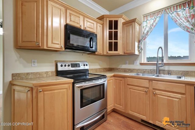 22412 Hilltop Circle, Chugiak, AK 99567