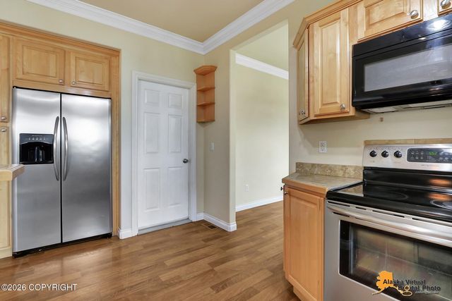 22412 Hilltop Circle, Chugiak, AK 99567
