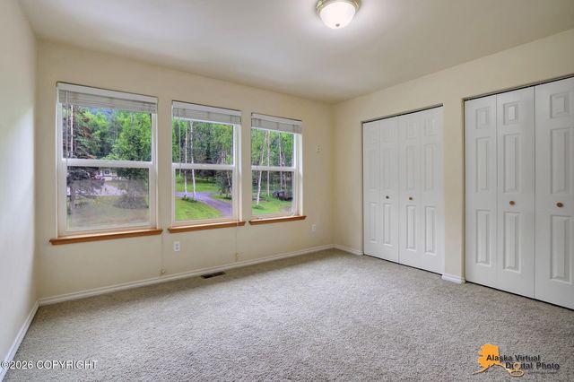 22412 Hilltop Circle, Chugiak, AK 99567