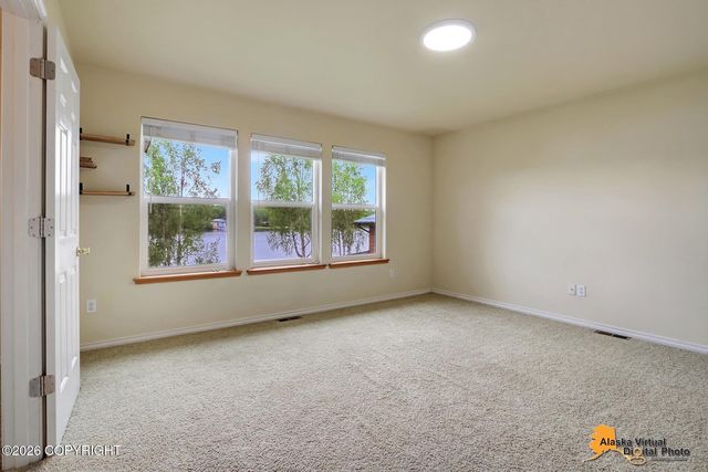 22412 Hilltop Circle, Chugiak, AK 99567