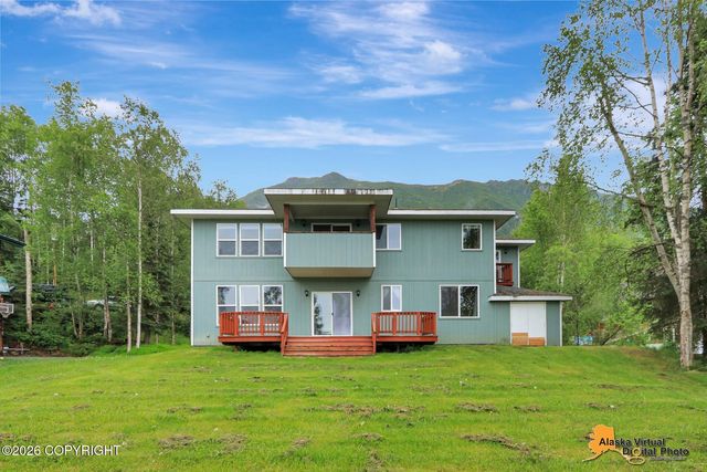 22412 Hilltop Circle, Chugiak, AK 99567