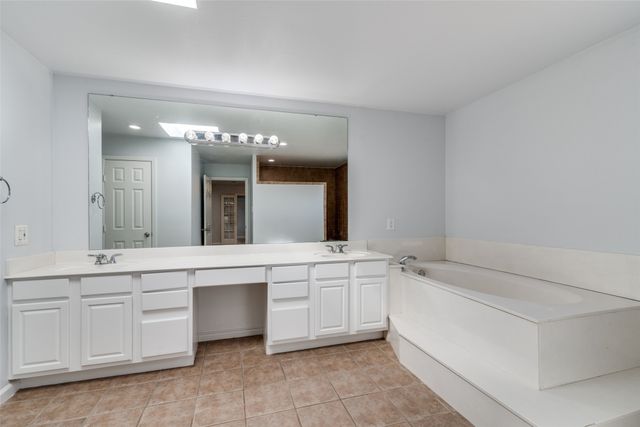 1720 Plummer Drive, Rockwall, TX 75087