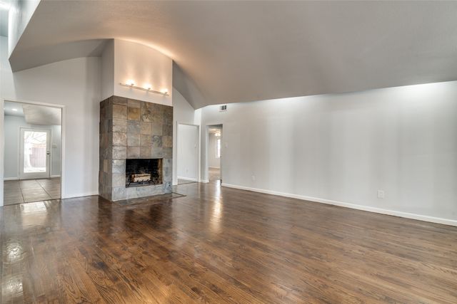 1720 Plummer Drive, Rockwall, TX 75087