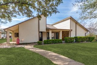 1720 Plummer Drive, Rockwall, TX 75087