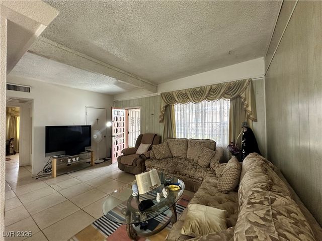 2300 Pardee Place 2300, Las Vegas, NV 89104