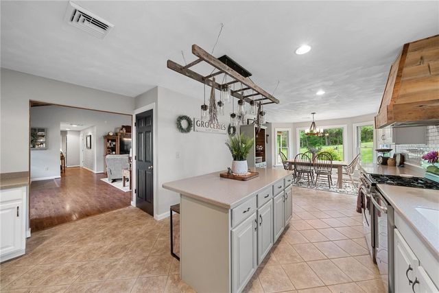 361 Freeport Rd, Summit Twp, PA 16002