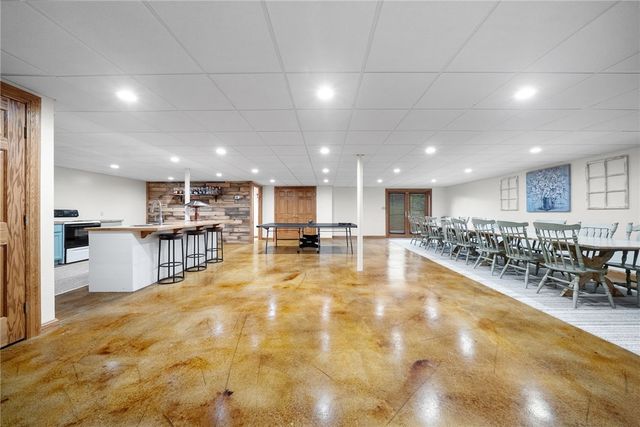 361 Freeport Rd, Summit Twp, PA 16002