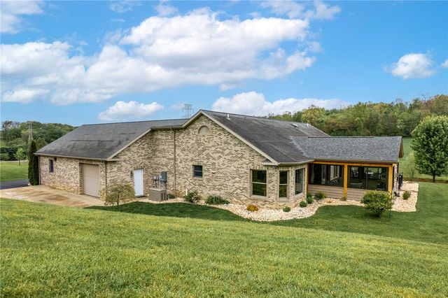 361 Freeport Rd, Summit Twp, PA 16002