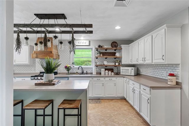 361 Freeport Rd, Summit Twp, PA 16002