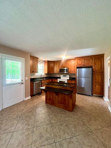 267 Brownwood Circle, Ringgold, GA 30736