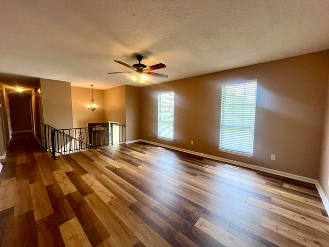 267 Brownwood Circle, Ringgold, GA 30736