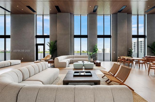 2800 SW 27th Terrace 0304, Miami, FL 33133