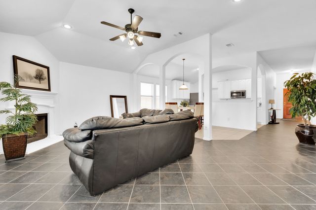 3908 Cloud Cover Road, Fort Worth, TX 76262