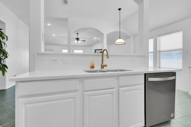 3908 Cloud Cover Road, Fort Worth, TX 76262
