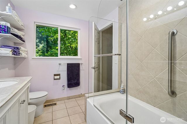 26301 SE 158th Street, Issaquah, WA 98027