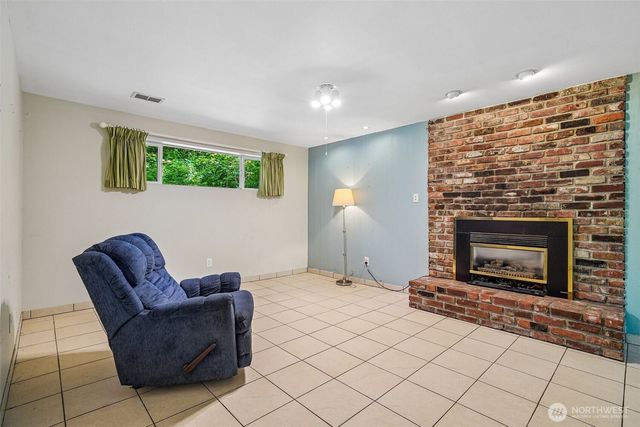 26301 SE 158th Street, Issaquah, WA 98027