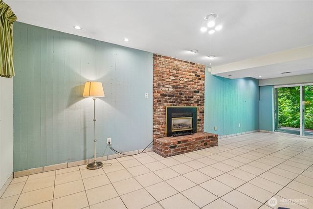 26301 SE 158th Street, Issaquah, WA 98027