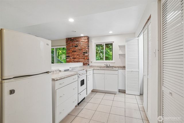 26301 SE 158th Street, Issaquah, WA 98027