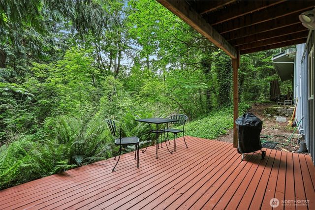26301 SE 158th Street, Issaquah, WA 98027