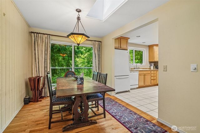 26301 SE 158th Street, Issaquah, WA 98027