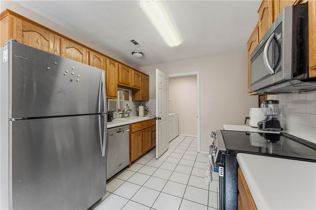 5677 Fountain Street, Fayetteville, AR 72704