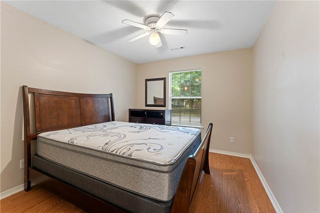 5677 Fountain Street, Fayetteville, AR 72704