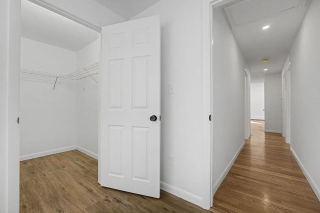 12 Davis Road, Merrimack, NH 03054