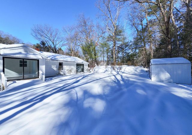 12 Davis Road, Merrimack, NH 03054