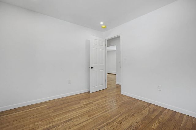 12 Davis Road, Merrimack, NH 03054