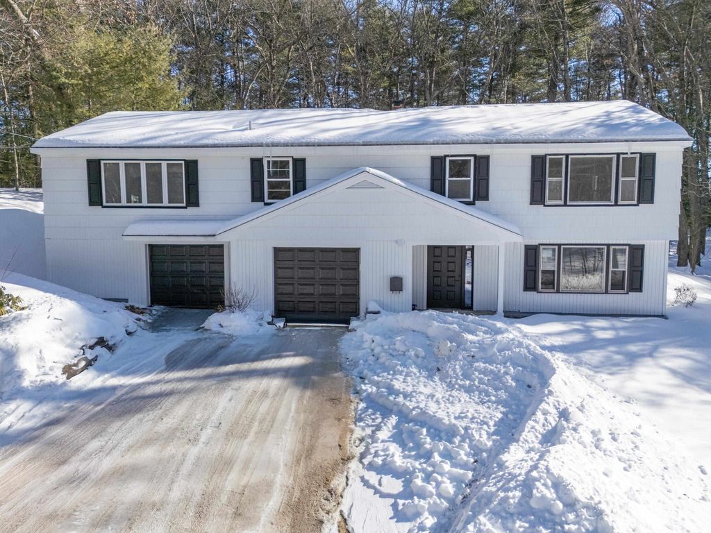 12 Davis Road, Merrimack, NH 03054