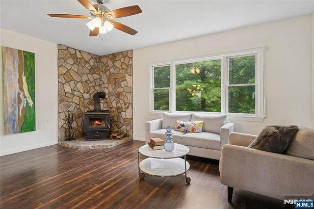 42 Witte Road, West Milford, NJ 07421