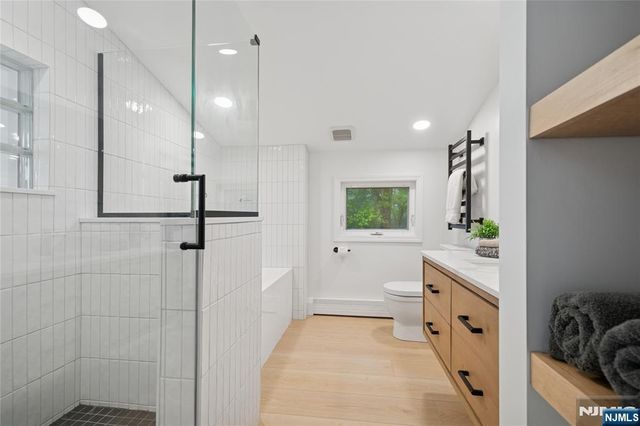 42 Witte Road, West Milford, NJ 07421