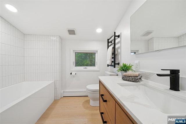 42 Witte Road, West Milford, NJ 07421