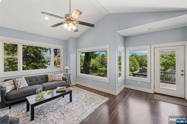 42 Witte Road, West Milford, NJ 07421