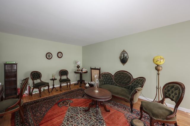 21 Todd Road, Nashua, NH 03064