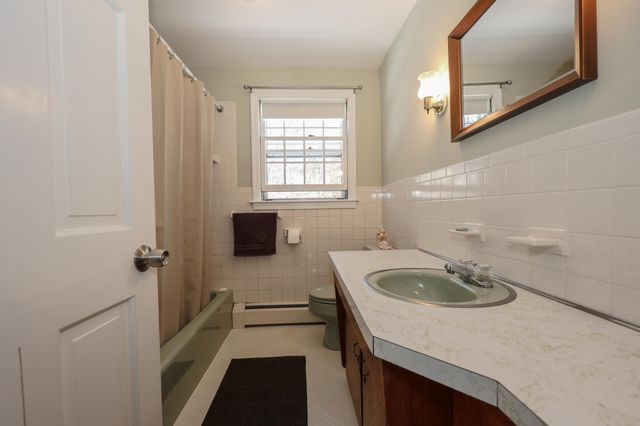 21 Todd Road, Nashua, NH 03064