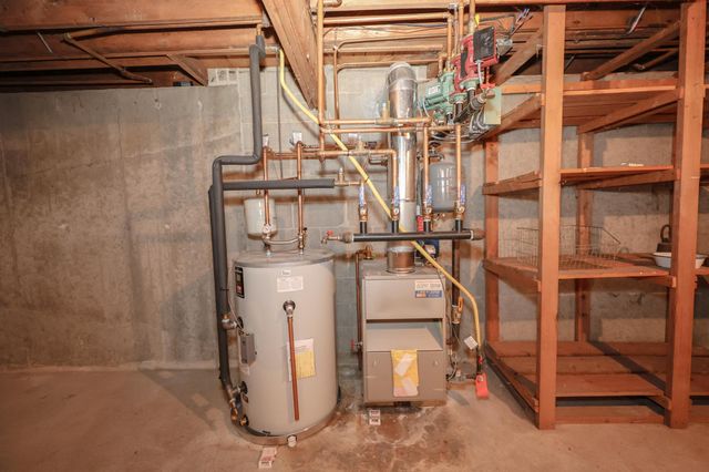 21 Todd Road, Nashua, NH 03064