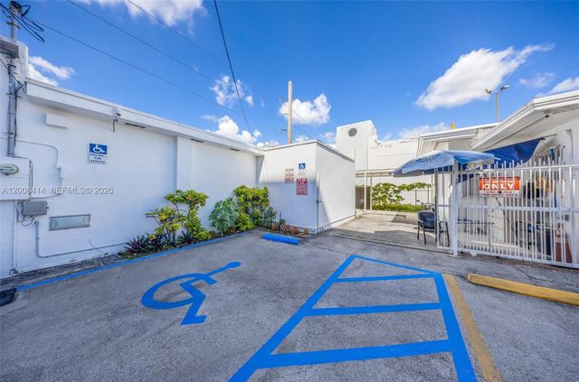 2597 SW 37th Ave, Miami, FL 33133