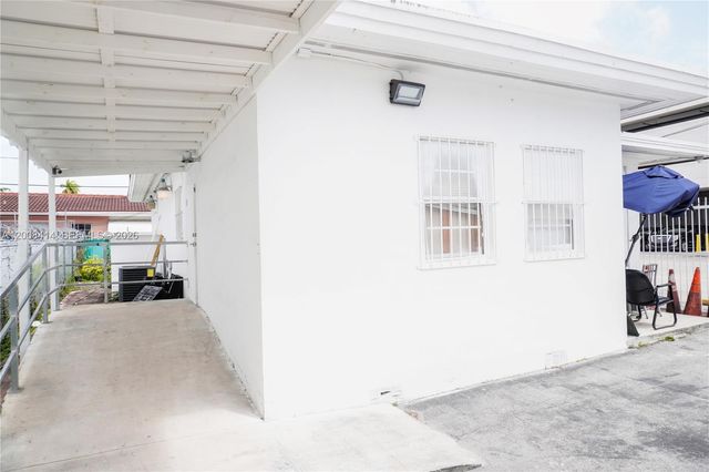 2597 SW 37th Ave, Miami, FL 33133