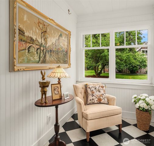 13437 Vashon Highway SW, Vashon, WA 98070