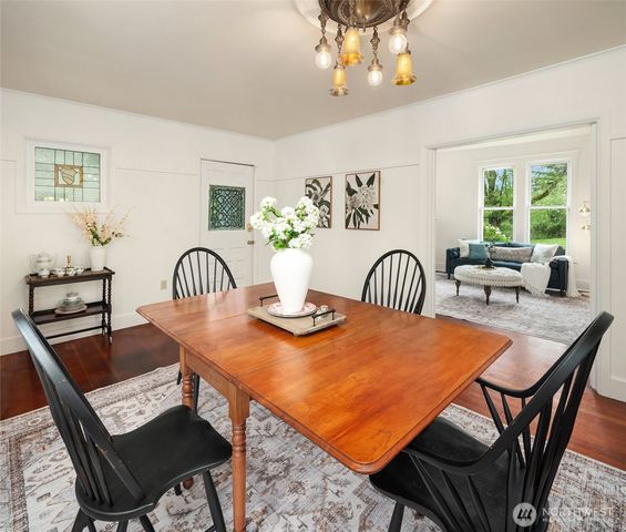 13437 Vashon Highway SW, Vashon, WA 98070
