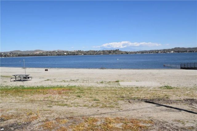 32976 Oleander, Lake Elsinore, CA 92530