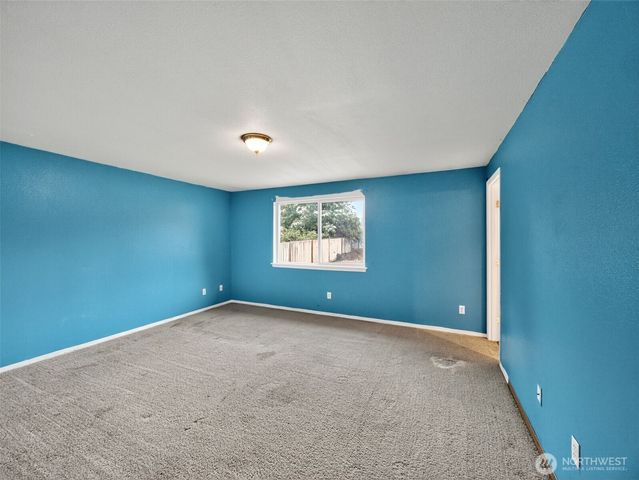 2106 Lake Drive SW, Lakebay, WA 98349