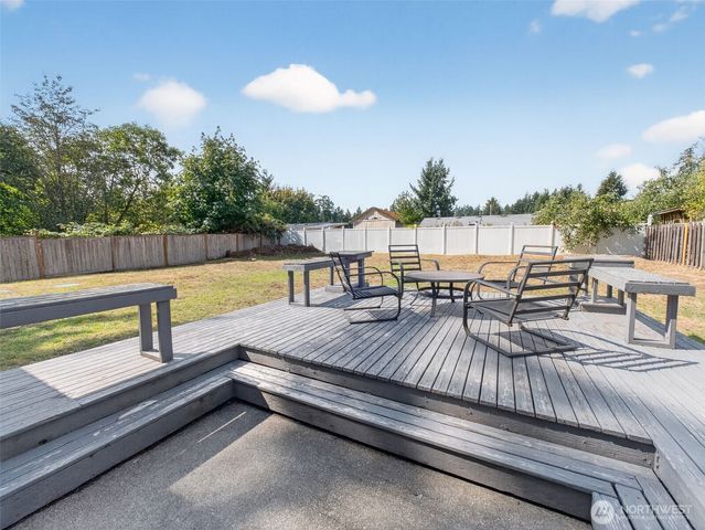 2106 Lake Drive SW, Lakebay, WA 98349