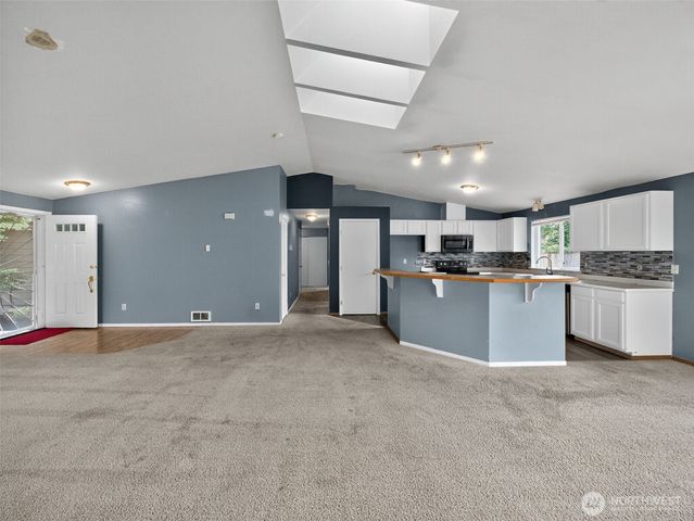 2106 Lake Drive SW, Lakebay, WA 98349