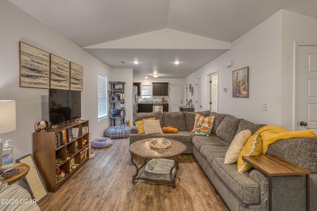 1212 E 2nd Street, Joplin, MO 64801